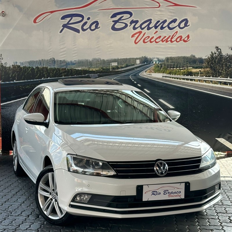 JETTA 2.0 COMFORTLINE FLEX 4P TIPTRONIC - 2015 - CAXIAS DO SUL