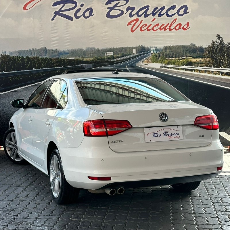 JETTA 2.0 COMFORTLINE FLEX 4P TIPTRONIC - 2015 - CAXIAS DO SUL