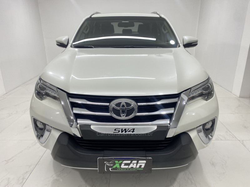 HILUX SW4 2.8 SRX 4X4 16V TURBO INTERCOOLER DIESEL 4P AUTOMÁTICO - 2017 - BENTO GONçALVES