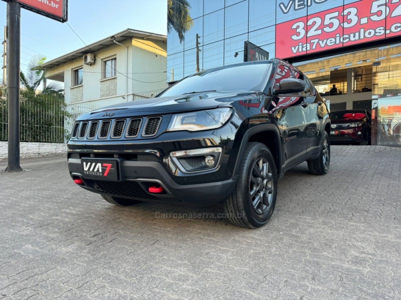 COMPASS 2.0 16V DIESEL TRAILHAWK 4X4 AUTOMÁTICO - 2017 - NOVO HAMBURGO