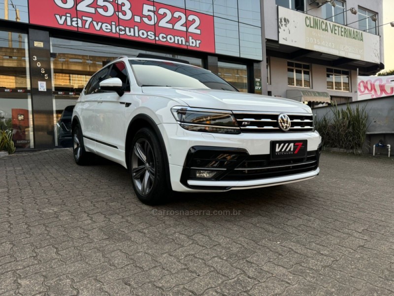 TIGUAN 2.0 ALLSPACE R-LINE 350 TSI 4X4 GASOLINA 4P