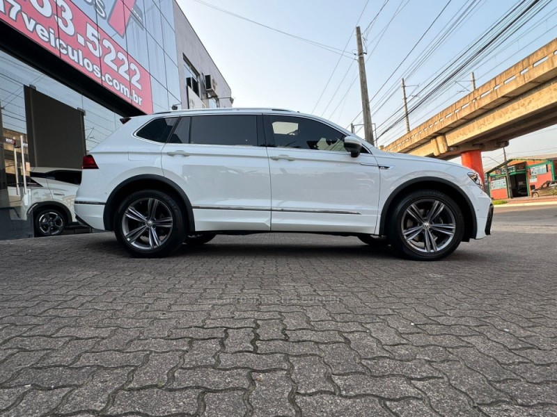 TIGUAN 2.0 ALLSPACE R-LINE 350 TSI 4X4 GASOLINA 4P - 2020 - NOVO HAMBURGO