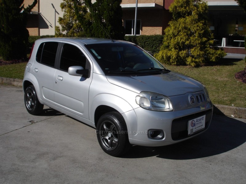 UNO 1.0 EVO VIVACE 8V FLEX 4P MANUAL - 2013 - CAXIAS DO SUL