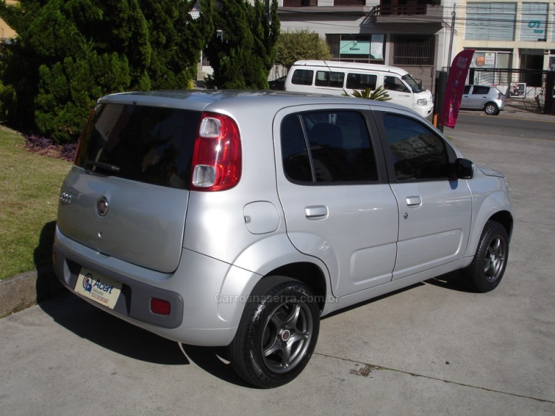 UNO 1.0 EVO VIVACE 8V FLEX 4P MANUAL - 2013 - CAXIAS DO SUL