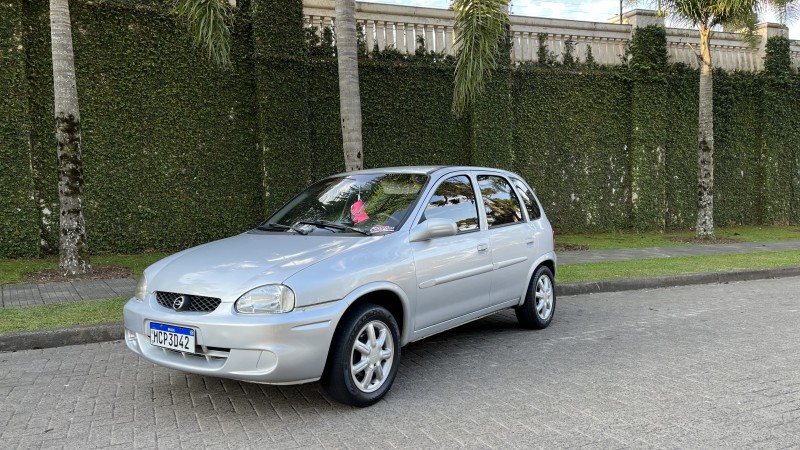 corsa 1.0 mpfi super 8v gasolina 2p manual 2002 caxias do sul