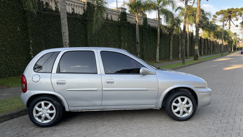 CORSA 1.0 MPFI SUPER 8V GASOLINA 2P MANUAL - 2002 - CAXIAS DO SUL