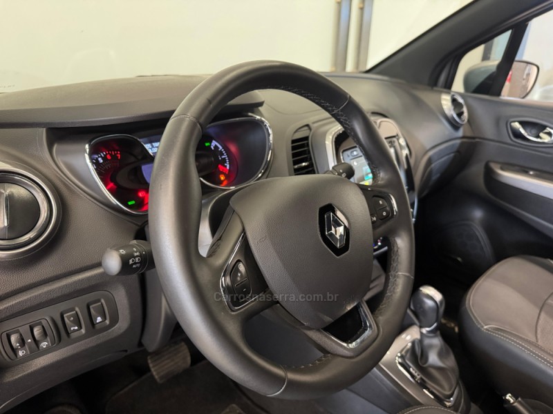 CAPTUR 1.6 16V INTENSE BOSE FLEX 4P AUTOMÁTICO - 2021 - IVOTI