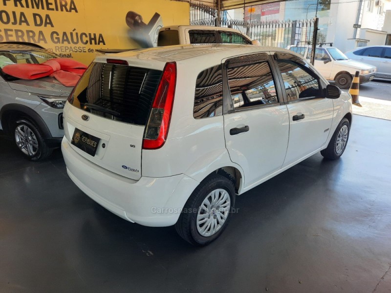 FIESTA 1.6 MPI CLASS HATCH 8V FLEX 4P MANUAL - 2013 - CAXIAS DO SUL