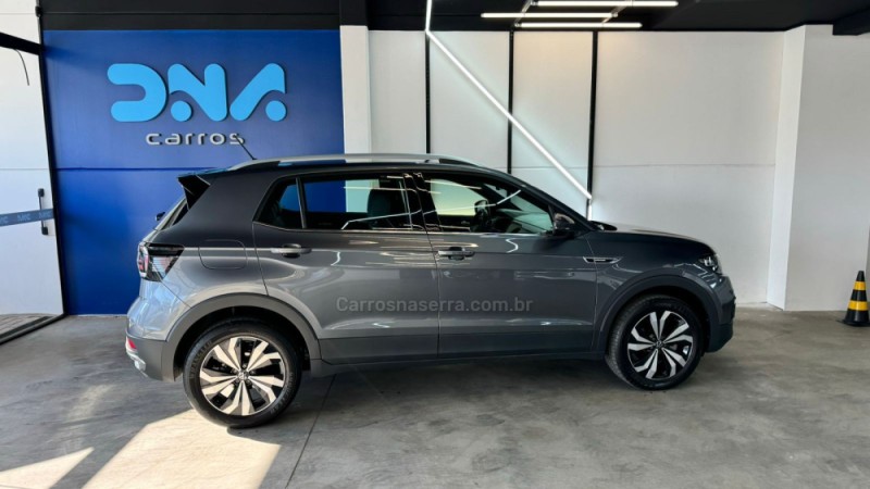 T-CROSS 1.4 HIGHLINE TSI 16V FLEX 4P AUTOMÁTICO - 2024 - LAJEADO