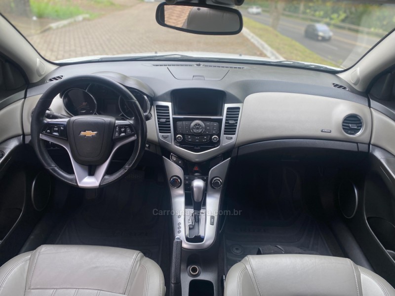 CRUZE 1.8 LTZ 16V FLEX 4P AUTOMÁTICO - 2013 - DOIS IRMãOS