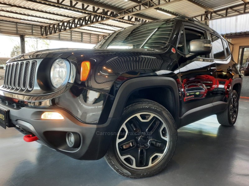 renegade 2.0 16v turbo diesel trailhawk 4p 4x4 automatico 2016 caxias do sul