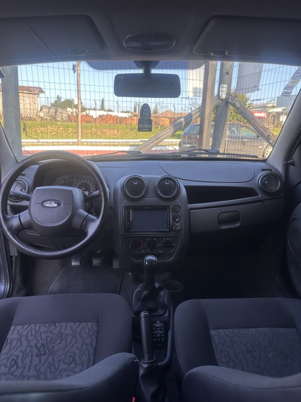 KA 1.0 MPI TECNO 8V FLEX 2P MANUAL - 2011 - FARROUPILHA