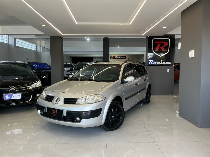 MÉGANE 1.6 EXPRESSION GRAND TOUR 16V FLEX 4P MANUAL