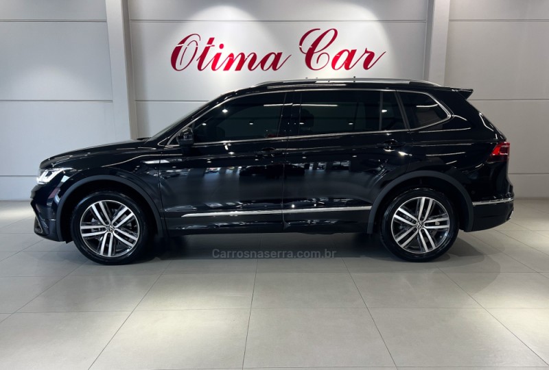 TIGUAN 2.0 ALLSPACE R-LINE 300 TSI GASOLINA 4P AUTOMÁTICO - 2024 - FLORES DA CUNHA