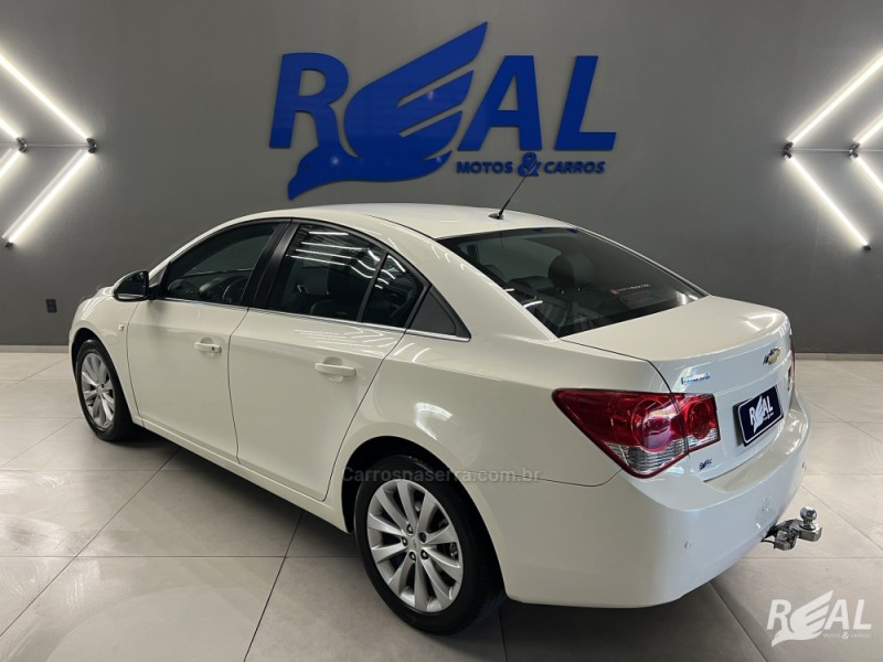 CRUZE 1.8 LT 16V FLEX 4P AUTOMÁTICO - 2015 - SAPIRANGA