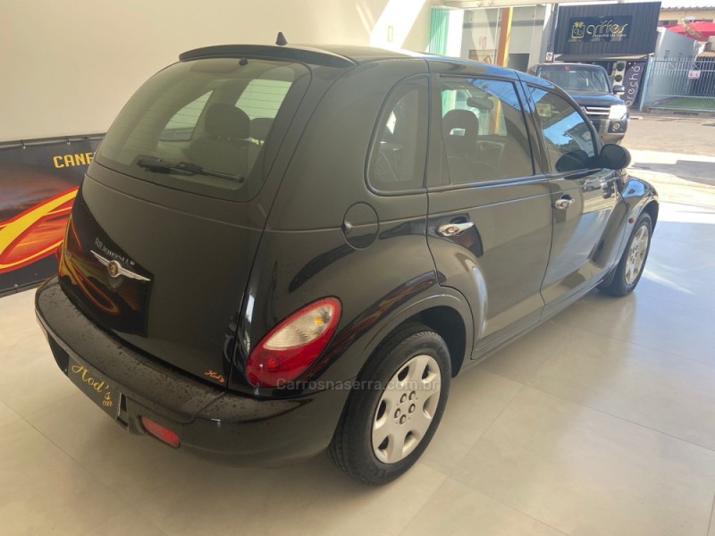 PT CRUISER 2.4 CLASSIC 16V GASOLINA 4P AUTOMÁTICO - 2008 - CANELA