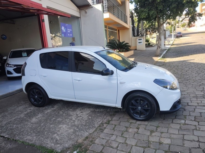 SANDERO 1.6 GT LINE LIMITED FLEX 4P MANUAL - 2014 - GUAPORé