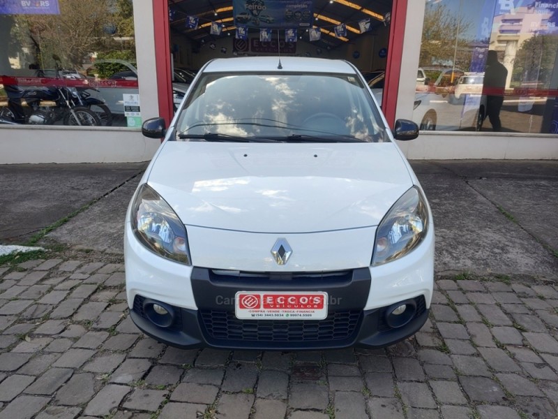 SANDERO 1.6 GT LINE LIMITED FLEX 4P MANUAL - 2014 - GUAPORé