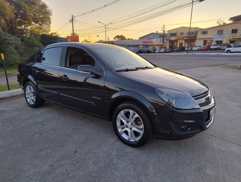 VECTRA 2.0 MPFI ELEGANCE 8V 140CV FLEX 4P AUTOMÁTICO - 2011 - CAXIAS DO SUL