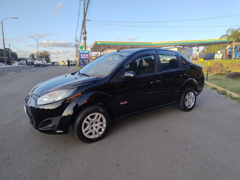 FIESTA 1.6 ROCAM SEDAN 8V FLEX 4P MANUAL - 2013 - CAXIAS DO SUL