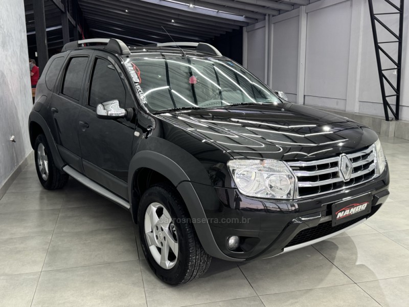 DUSTER 1.6 DYNAMIQUE 4X2 16V FLEX 4P MANUAL - 2013 - SAPIRANGA