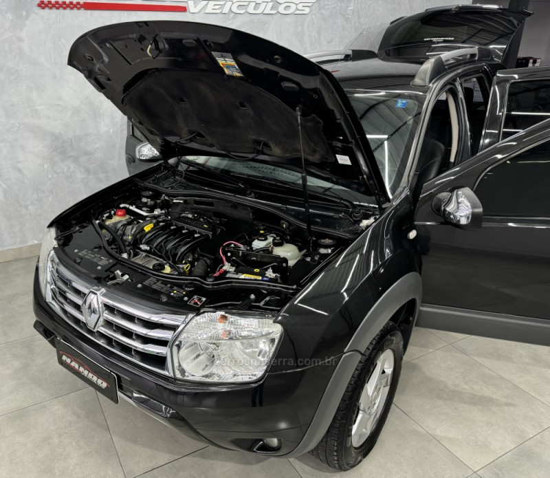 DUSTER 1.6 DYNAMIQUE 4X2 16V FLEX 4P MANUAL - 2013 - SAPIRANGA