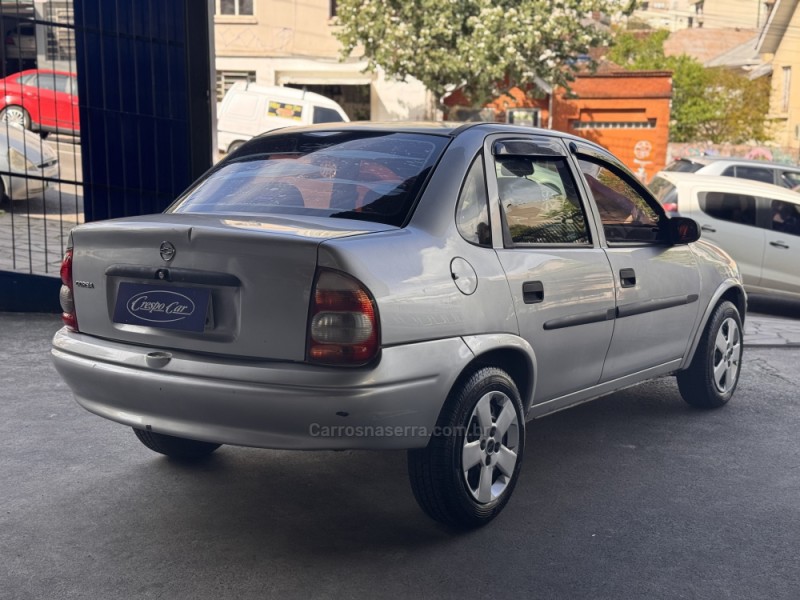 CORSA 1.0 MPFI SEDAN 8V GASOLINA 4P MANUAL - 2001 - CAXIAS DO SUL