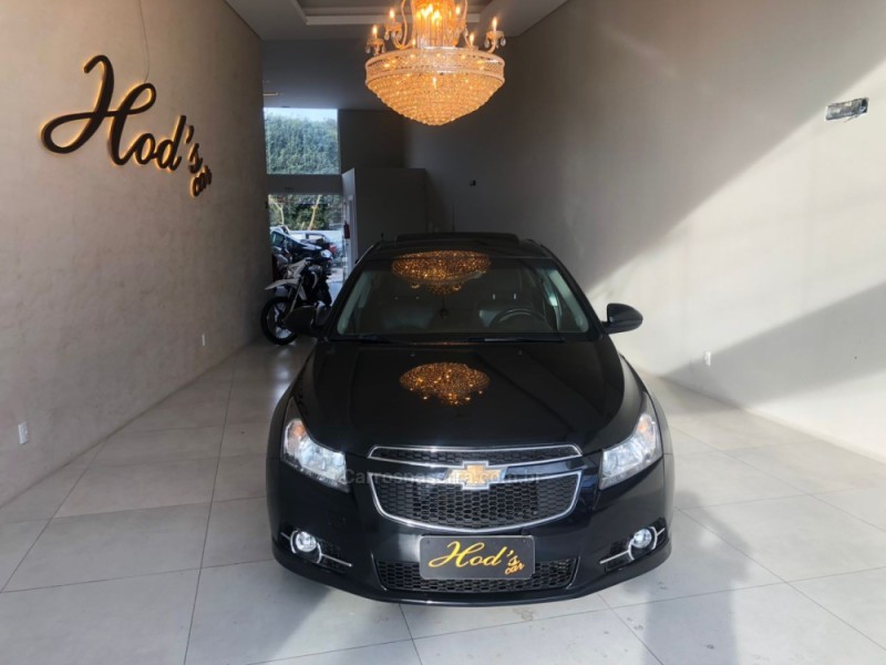 CRUZE 1.8 LTZ 16V FLEX 4P AUTOMÁTICO - 2013 - CANELA