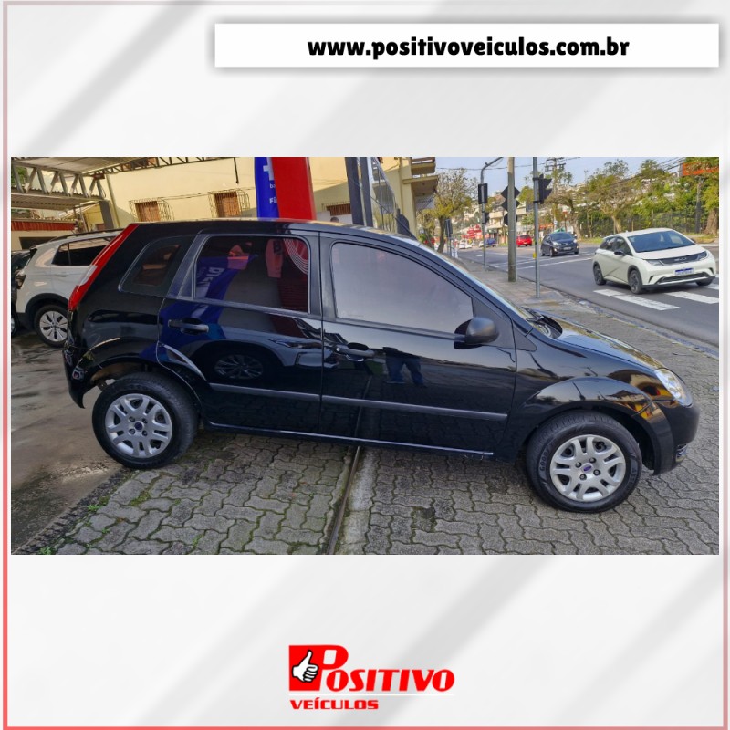 FIESTA 1.0 MPI PERSONNALITÉ 8V GASOLINA 4P MANUAL - 2006 - CAXIAS DO SUL