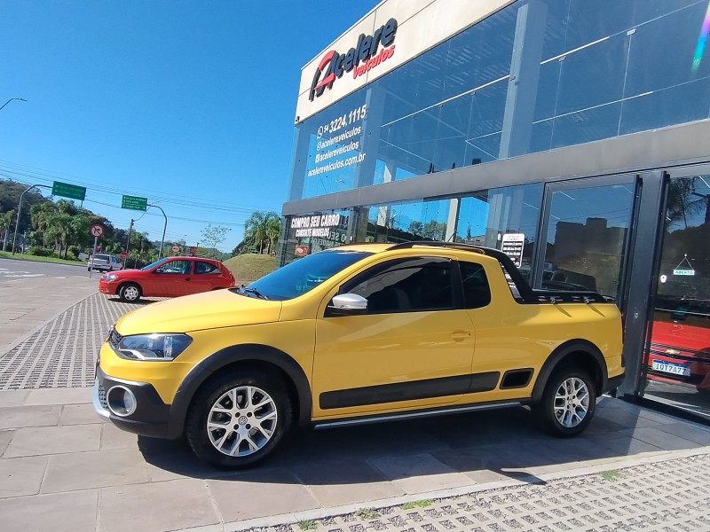 SAVEIRO 1.6 CROSS CE 16V FLEX 2P MANUAL - 2015 - CAXIAS DO SUL