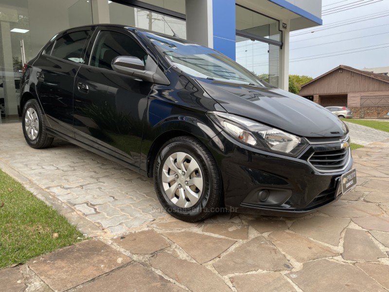 ONIX 1.0 MPFI LT 8V FLEX 4P MANUAL - 2019 - GUAPORé