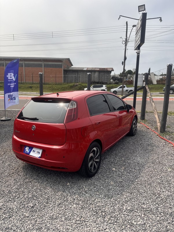 PUNTO 1.4 ELX 8V FLEX 4P MANUAL - 2010 - FARROUPILHA