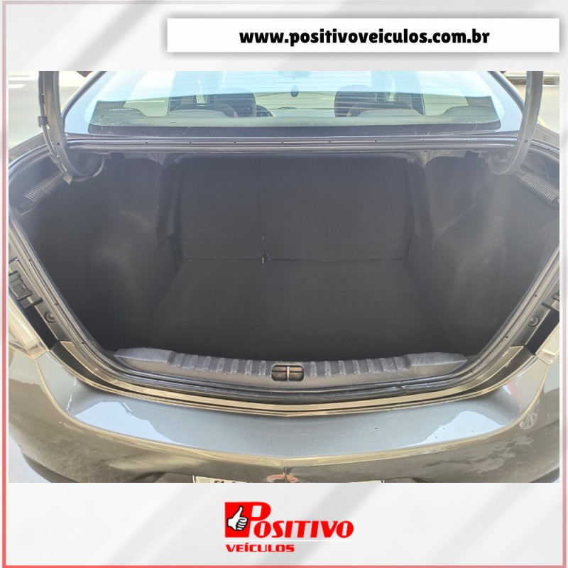 PRISMA 1.4 MPFI LTZ 8V FLEX 4P MANUAL - 2015 - CAXIAS DO SUL