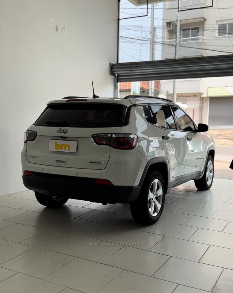 COMPASS 2.0 SPORT 4X4 16V FLEX 4P AUTOMÁTICO - 2018 - CAXIAS DO SUL