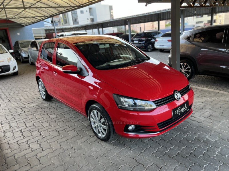 FOX 1.6 MSI TRENDLINE 8V FLEX 4P MANUAL - 2016 - BOM PRINCíPIO