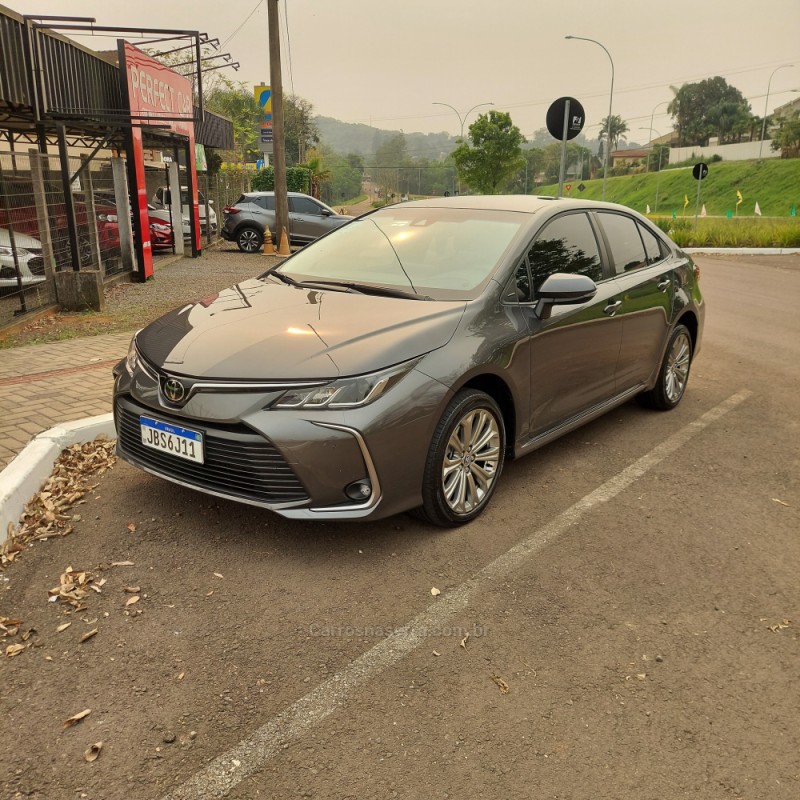 COROLLA 2.0 XEI 16V FLEX 4P AUTOMÁTICO - 2023 - BOM PRINCíPIO