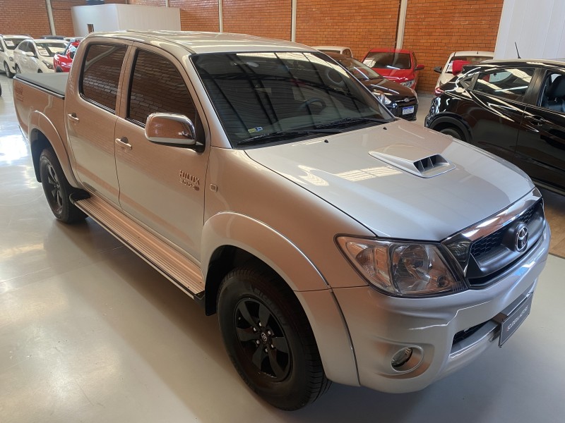 HILUX 3.0 SRV 4X4 CD 16V TURBO INTERCOOLER DIESEL 4P AUTOMÁTICO - 2010 - BENTO GONçALVES