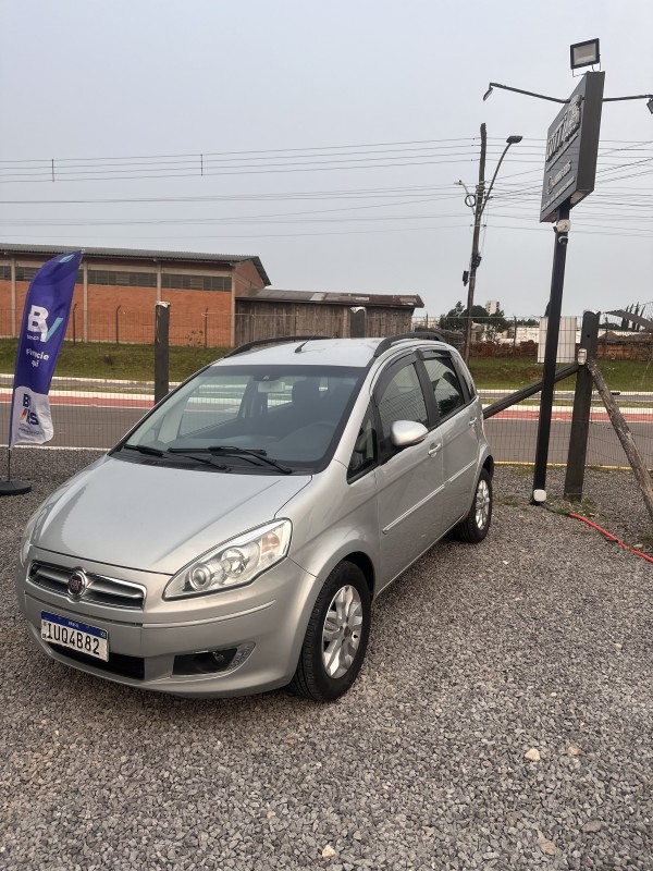 IDEA 1.4 MPI ATTRACTIVE 8V FLEX 4P MANUAL - 2014 - FARROUPILHA