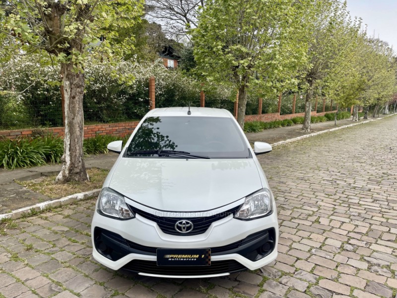 ETIOS 1.5 XS 16V FLEX 4P MANUAL - 2018 - BENTO GONçALVES