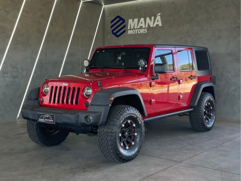 WRANGLER 3.6 UNLIMITED SPORT 4X4 V6 GASOLINA 4P AUTOMÁTICO - 2014 - SANANDUVA