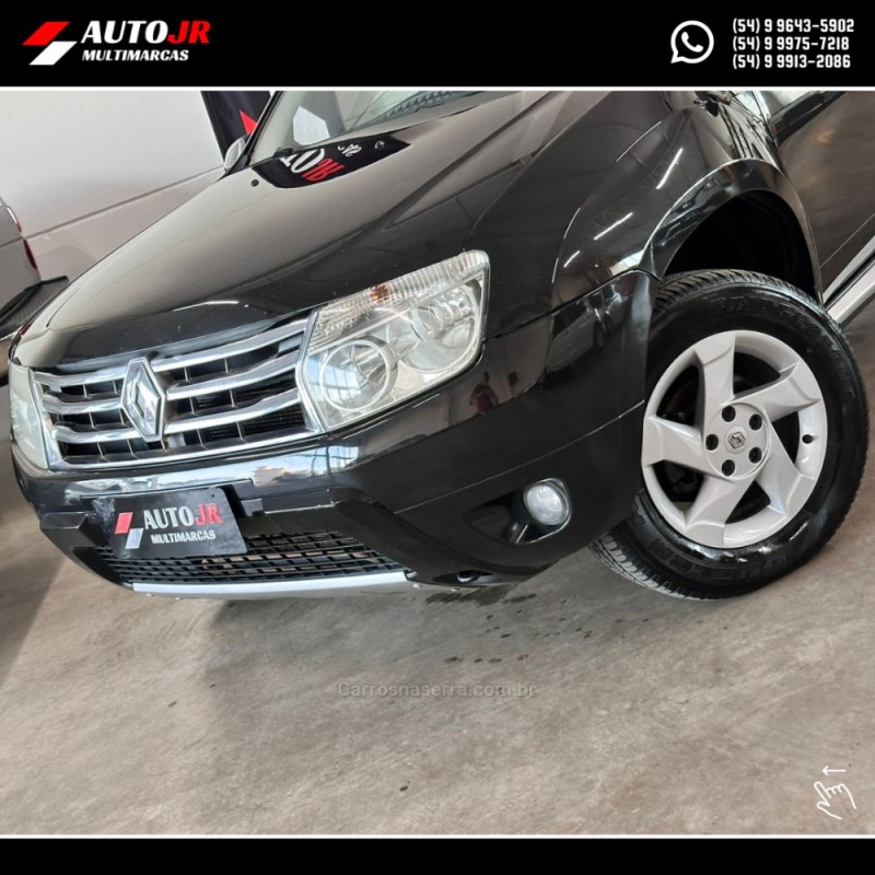 DUSTER 1.6 DYNAMIQUE 4X2 16V FLEX 4P MANUAL - 2012 - VACARIA