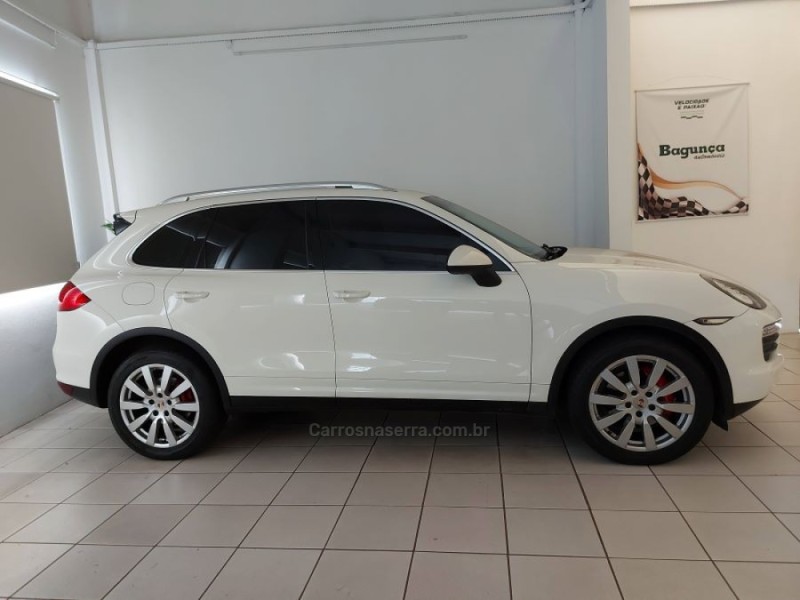 CAYENNE 3.6 4X4 V6 24V GASOLINA 4P TIPTRONIC - 2011 - NOVO HAMBURGO