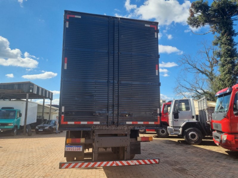 CARGO 2429 E 6X2 TURBO - 2014 - PORTãO