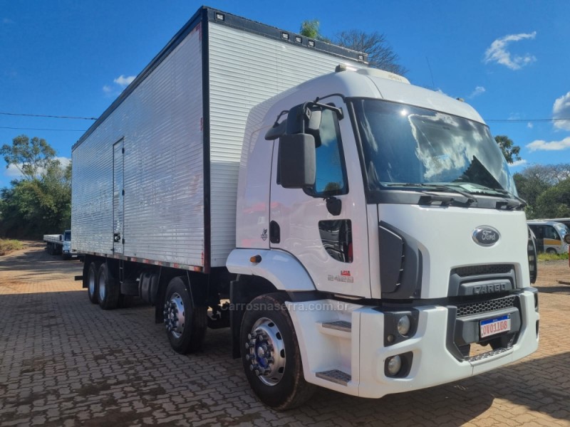 CARGO 2429 E 6X2 TURBO - 2014 - PORTãO