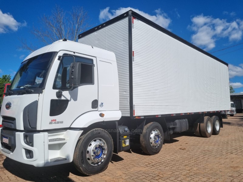 cargo 2429 e 6x2 turbo 2014 portao