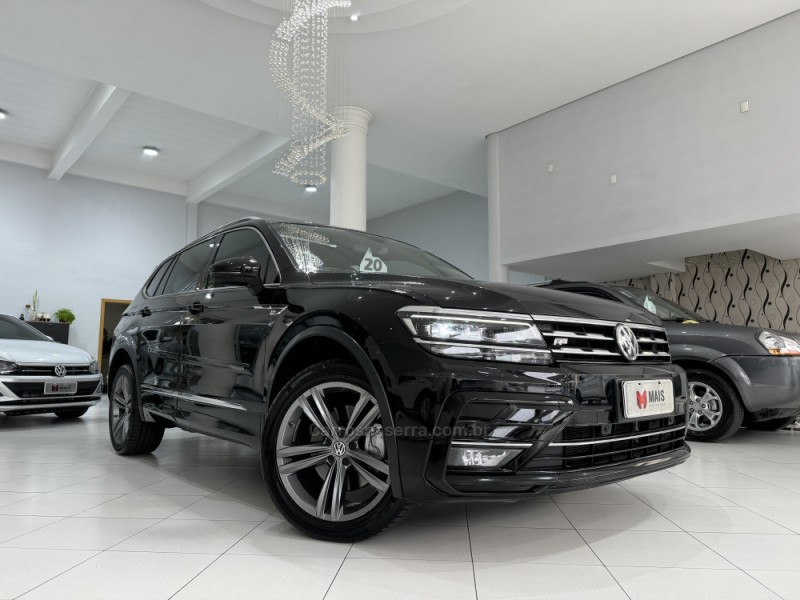 TIGUAN 2.0 ALLSPACE R-LINE 300 TSI GASOLINA 4P AUTOMÁTICO - 2020 - ERECHIM