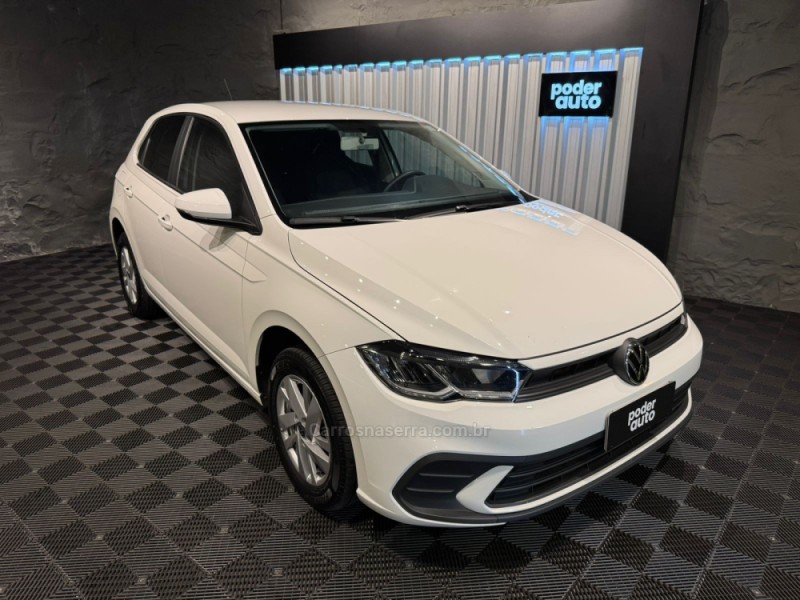 POLO 1.0 TSI FLEX 4P MANUAL - 2024 - FARROUPILHA