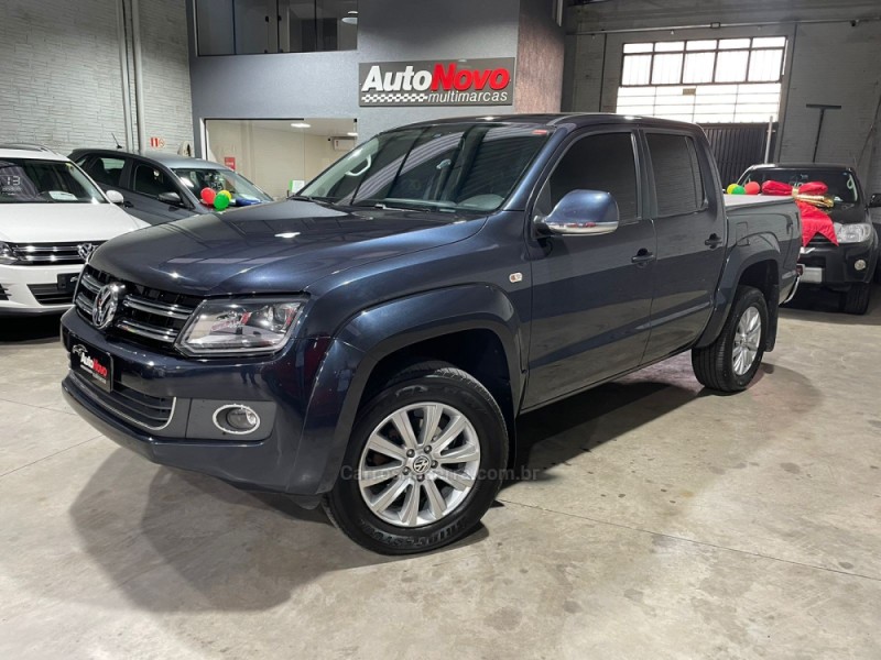 AMAROK 2.0 HIGHLINE 4X4 CD 16V TURBO INTERCOOLER DIESEL 4P AUTOMÁTICO - 2015 - VACARIA