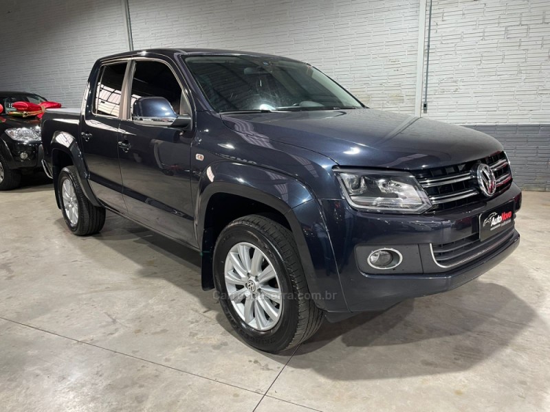 AMAROK 2.0 HIGHLINE 4X4 CD 16V TURBO INTERCOOLER DIESEL 4P AUTOMÁTICO - 2015 - VACARIA