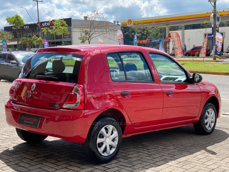 CLIO 1.0 EXPRESSION 16V FLEX 4P MANUAL - 2013 - CAXIAS DO SUL